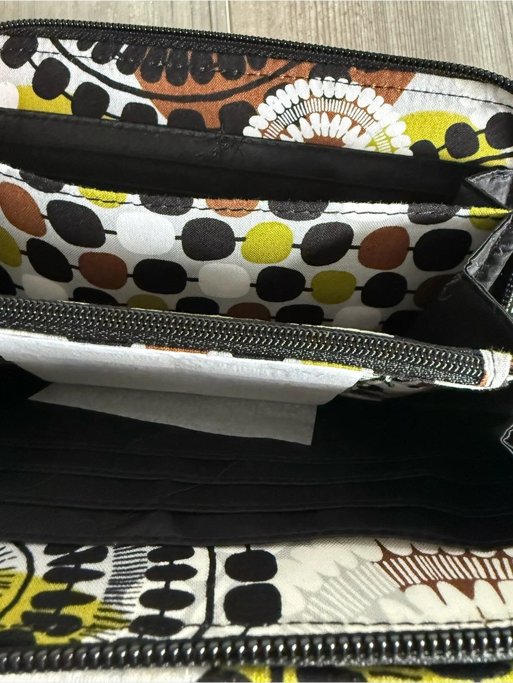 Vera Bradley Cocoa Moss Large Zip Wallet NWOT